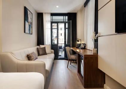 Gleam Collection - 77