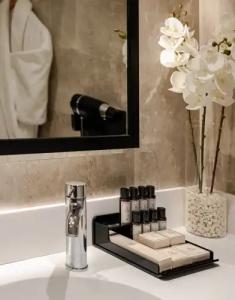 Gleam Collection - 47