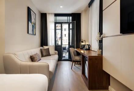 Gleam Collection - 81