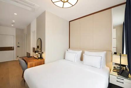 Gleam Collection - 46