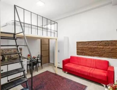 The Red Tent Suite 88 - 33