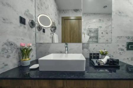 Royal Tulip & Casino - 20