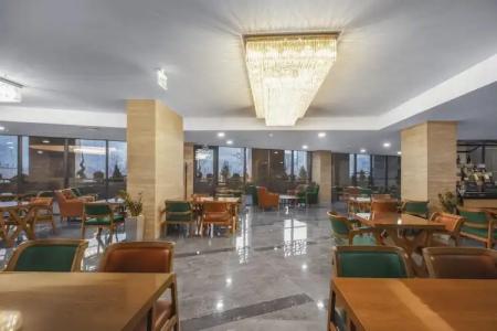 Royal Tulip & Casino - 2