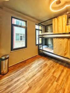 Хостел Nomad Karakoy - 22