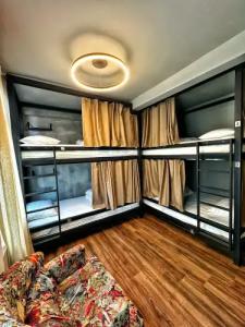 Хостел Nomad Karakoy - 0