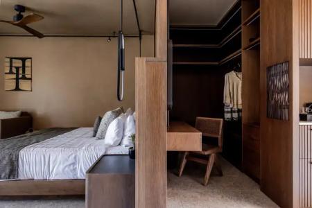 Pnoe Breathing Life - 2