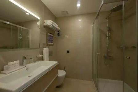 The Superior Suites Batisehir - 19