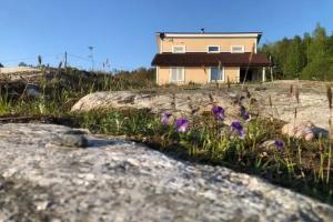 Частный дом «Карельский Фьорд малый на берегу ладожских шхер»