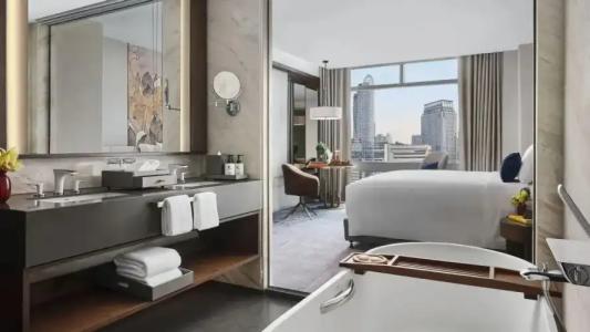 Chatrium Grand - 135