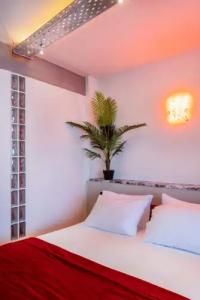 The Newel Metaxourgeio - 31