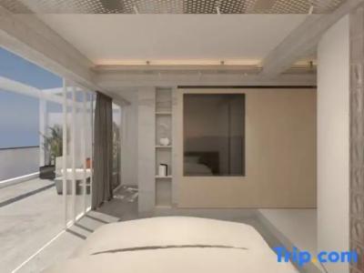 The Newel Metaxourgeio - 98