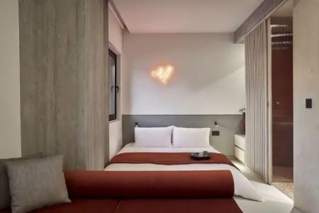 The Newel Metaxourgeio - 49