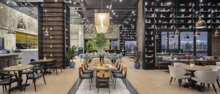 Doubletree By Hilton - 23