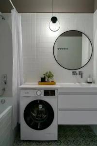 Yevrodvushka Silver Pleasure Lodging House - 36