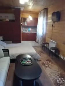 Уютный дом с конюшней - 8