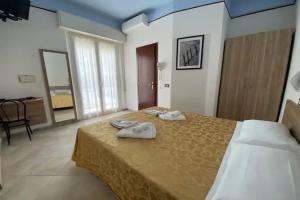 Hotel «Nanni Garnì», Римини