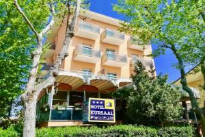 Hotel «Kursaal», Беллария-Иджеа-Марина