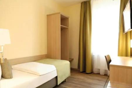 & Gasthaus Das rÖHrl Straubing - 41