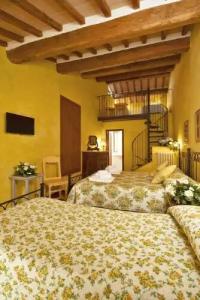 Castello di Titignano - 16