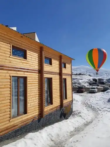 Gudauri Log Inn - 1