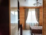 Двухместный с 1 кроватью или 2 отдельными кроватями и душем