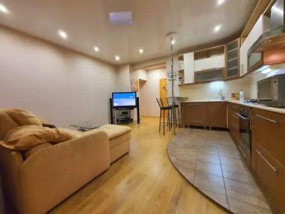 на Челюскинцев 7 - 0