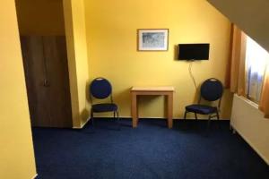 Hotel «Km», Дармштадт