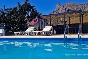 Отель «Крым-Манжерок», Коктебель