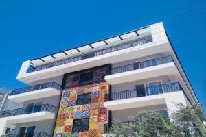 Athens coast hotel, Афины