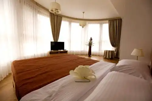 Villa Наполи - 17