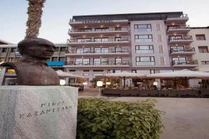 Отель «Legacy Gastro Suites», Ираклион