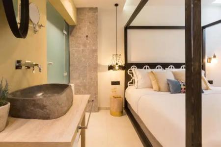 Cressa - Adults Only - 40