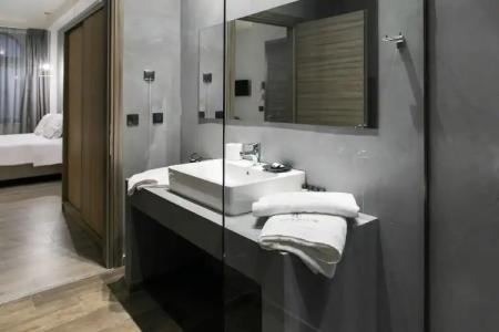 Superior One Boutique - 41