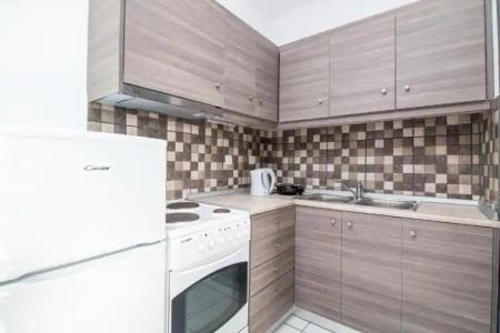 Toulas Studios & Apts No2 - 17