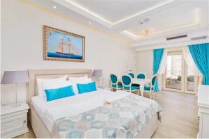 Hotel «Libertas», Доброта