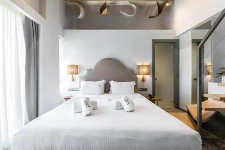 Blue Carpet Luxury Suites - 155