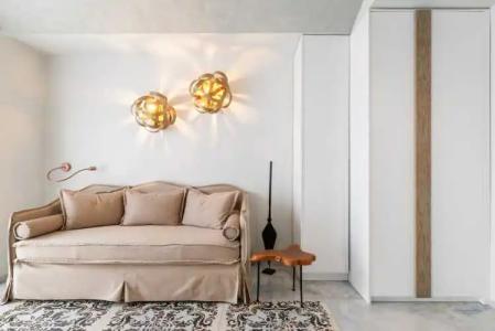 Blue Carpet Luxury Suites - 245