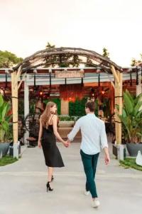 Blue Carpet Luxury Suites - 27