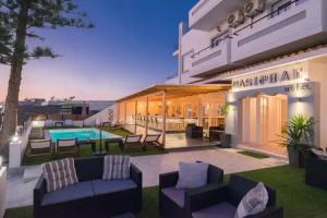 Pasiphae Hotel, Малия