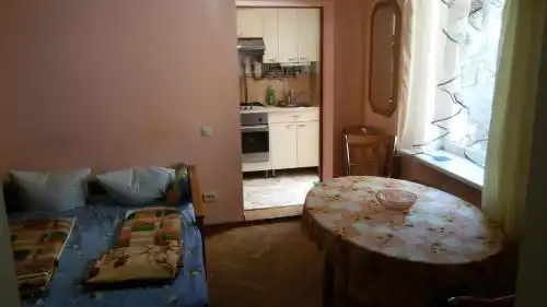 на Токарева 9 - 37