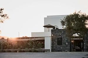 Отель «Istoria», Периволос