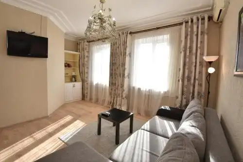 Виктория - 16