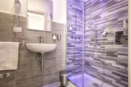 President Suites - 120