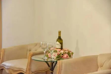 Kastel 1700 Boutique - 11