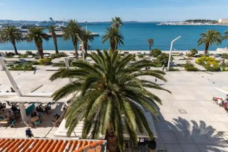 Kastel 1700 Boutique - 45