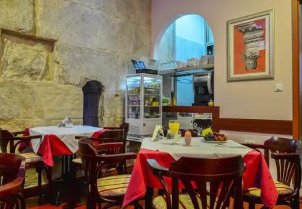 Kastel 1700 Boutique - 19