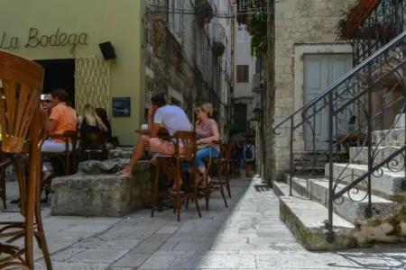 Kastel 1700 Boutique - 23