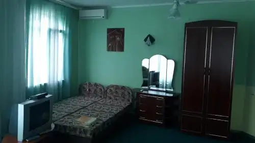 Зеленый двор - 67