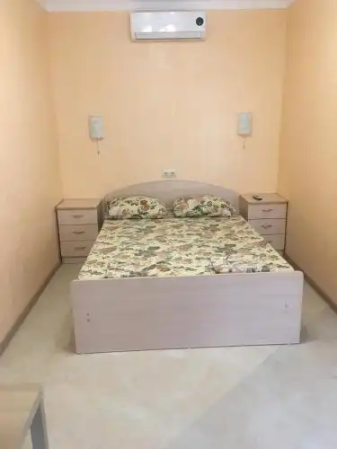На Трудящихся, 2А - 13