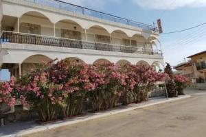 Отель «Argo Beach», Неа-Плайя